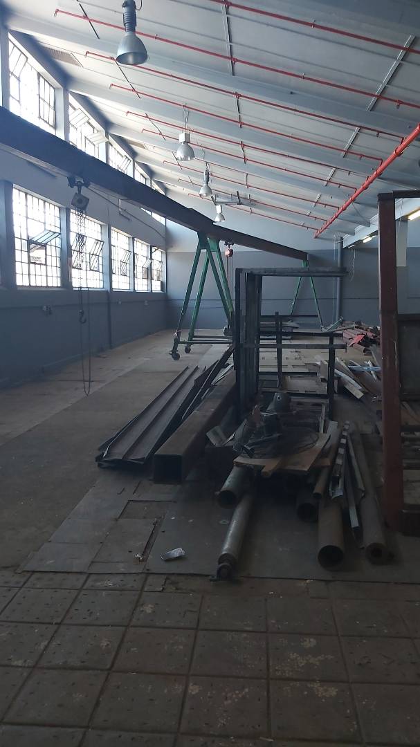 To Let Commercial Property for Rent in Holland Park Eastern Cape